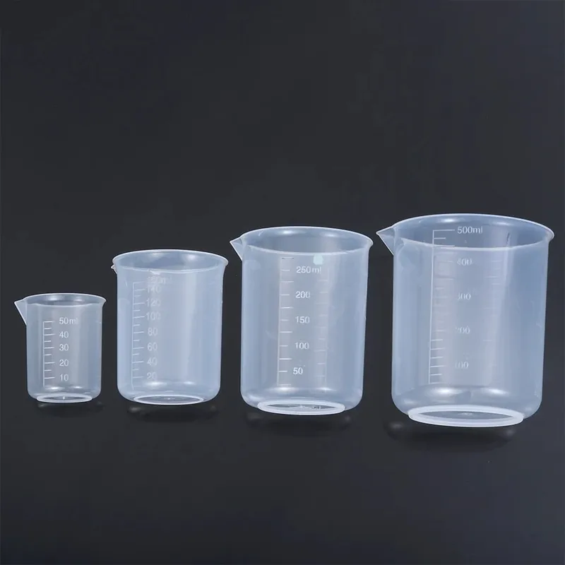 ถ้วยตวงพลาสติกโปร่งใสห้องปฏิบัติการ Beaker สำเร็จการศึกษาของเหลวเหยือกถ้วยครัวเบเกอรี่ทำอาหารการวัดขนาดคอนเทนเนอร์
