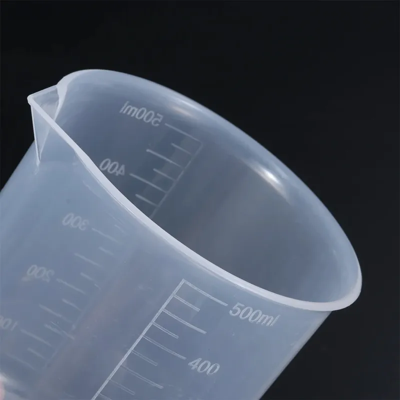 ถ้วยตวงพลาสติกโปร่งใสห้องปฏิบัติการ Beaker สำเร็จการศึกษาของเหลวเหยือกถ้วยครัวเบเกอรี่ทำอาหารการวัดขนาดคอนเทนเนอร์