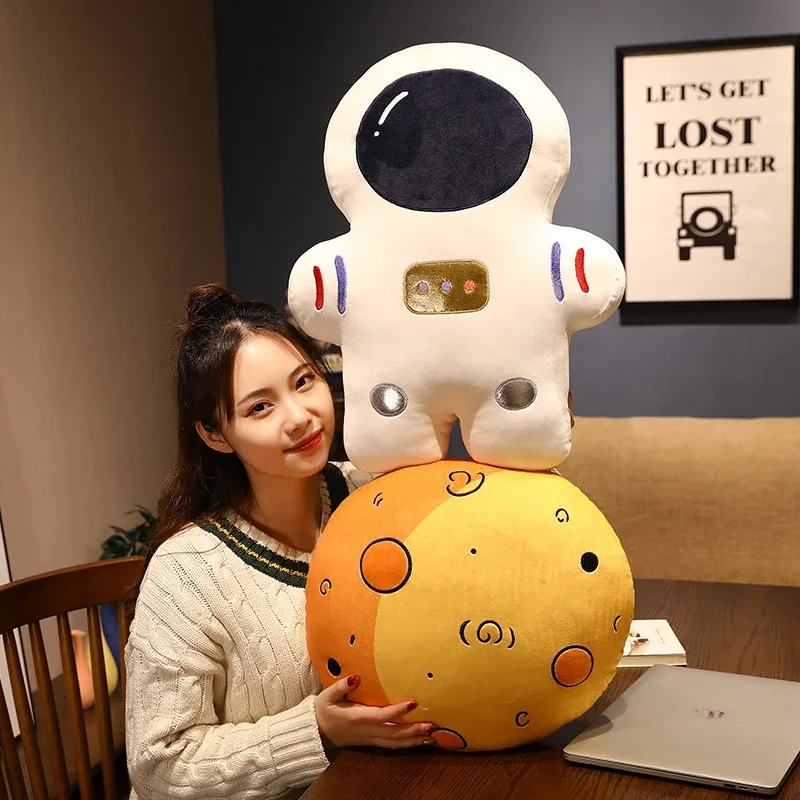 Δημιουργικό γεμιστό μαξιλάρι Space Astronaut Plush Toys Funny Simulation Mars Aviation Cushion για παιδιά Δώρο γενεθλίων Αγόρια