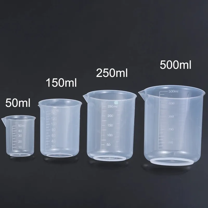 ถ้วยตวงพลาสติกโปร่งใสห้องปฏิบัติการ Beaker สำเร็จการศึกษาของเหลวเหยือกถ้วยครัวเบเกอรี่ทำอาหารการวัดขนาดคอนเทนเนอร์