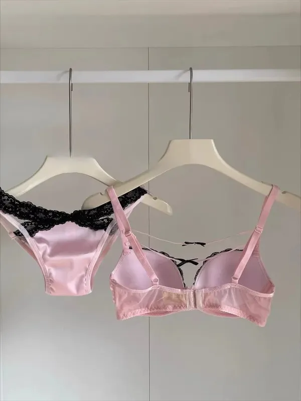 Teen Girl Push Up Bras Sexy Lace Underwire Bra for Small Bust Gathering Push Up Anti Sag Comfortable Lingerie Hot Sale