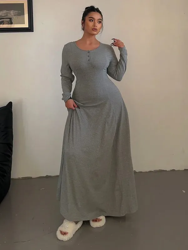 Plus-Size Solid-Color Knit Elegant A-Line Flowy Maxi Dress | Women's Long Dress | Casual & Commuter Style