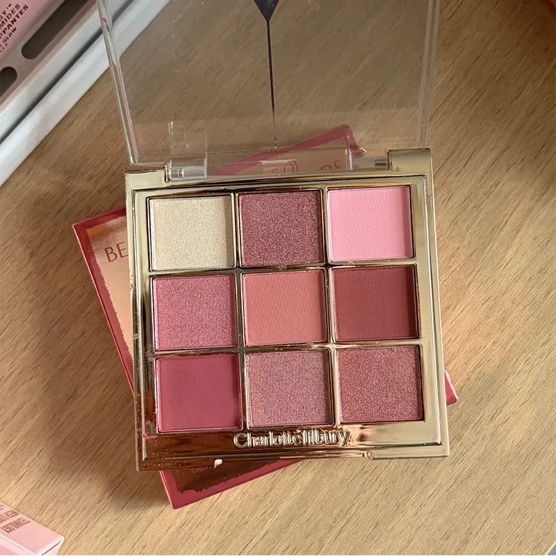 Značka Charlotte Nejnovější styl 9 barev Paleta očních stínů a Highgloss Repair Gemstone Disc Nature Easy to Color Kosmetika Tilbury — image 19