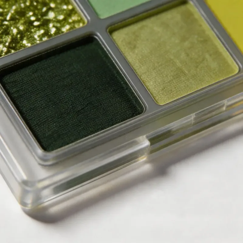 9 Colors Mint Green Eyeshadow Palette Matte Shimmer Forest Shadow Velvet Soft Blendable Natural Daily Eye Makeup
