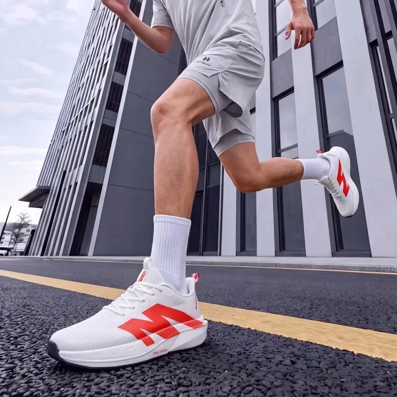 Men Sports Running Shoes CarbonPlate Marathon Outdoors Training Race Breathable Lightweight Women Comfortable Athletic Sneakers