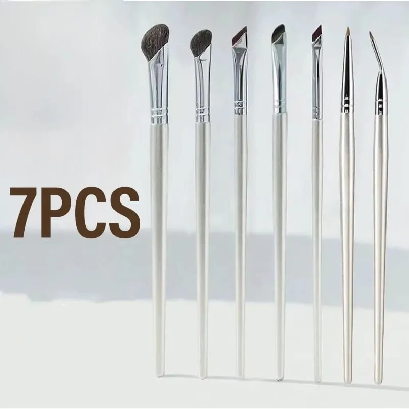 7 Pcs Professional Eye Makeup Brush Set Bent Angled Eyeliner & Concealer Brush Under Eye Aegyo Sal Tear Trough Shadow Tool