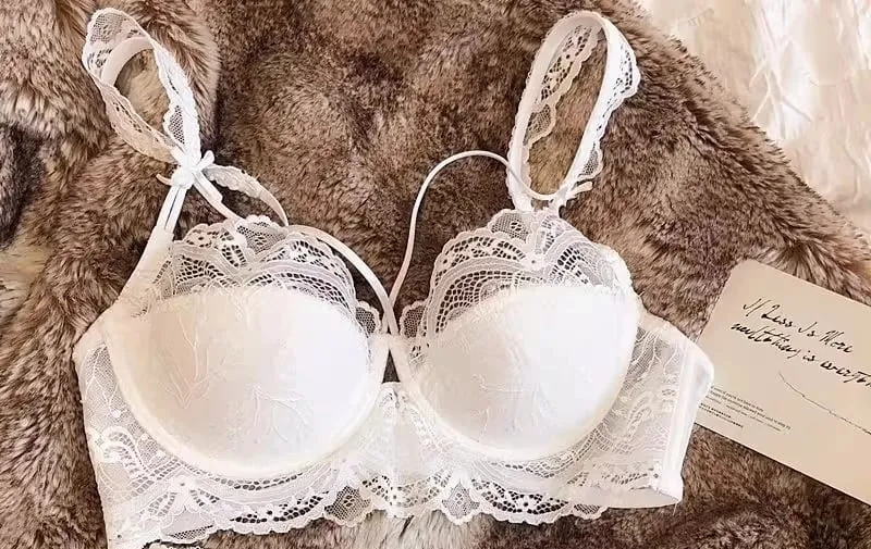 French Pure Lace Bralette Petite Melltartó szett AABB Cup eltávolítható pántokkal és vékony push up betétekkel Puha aládrót szexi női