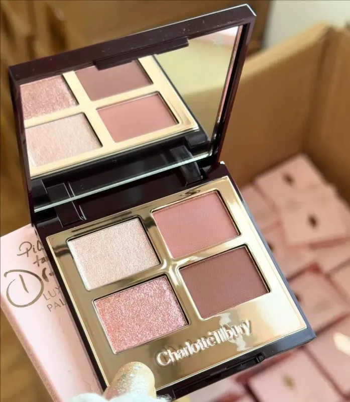 Charlotte Tilbury 品牌彩妝 4 色眼影盤 5.2g Pillow Talk Nature 易上色粉底眼影化妝品