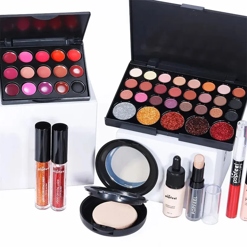 Christmas Makeup Gaveæske Foundation Eyeshadow Powder Long Lasting Lip Ink 27 stykker Fødselsdagsgaver Makeup til kvinder komplet sæt