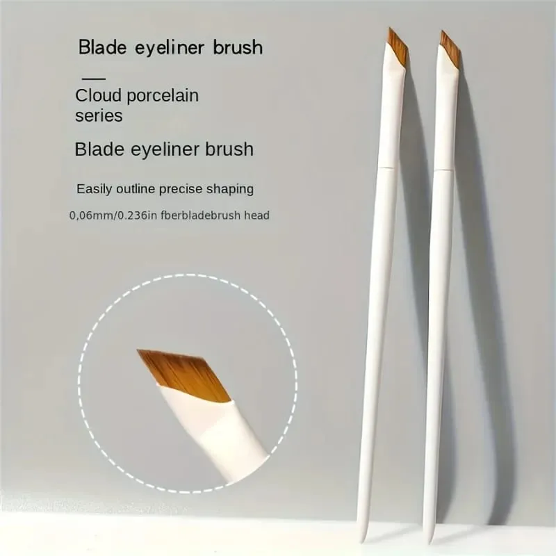 1pc Porcelain White Precision Angle Eyeliner Pencil And Eyebrow Brush Set - Nylon Brush Suitable For All Skin Types