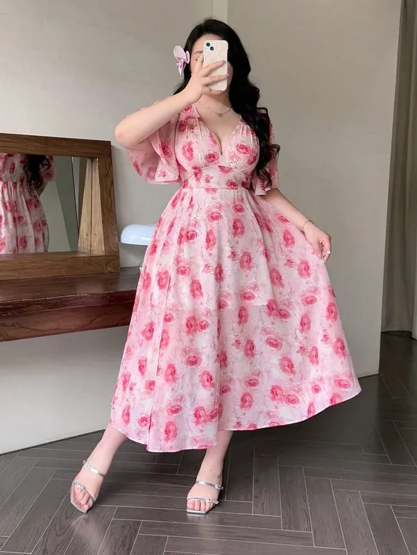 Plus-Size Spring/Summer Romantic Print Fitted Ruffled-Sleeve Slit Maxi Dress—Sweet Everyday Style Perfect for Dates