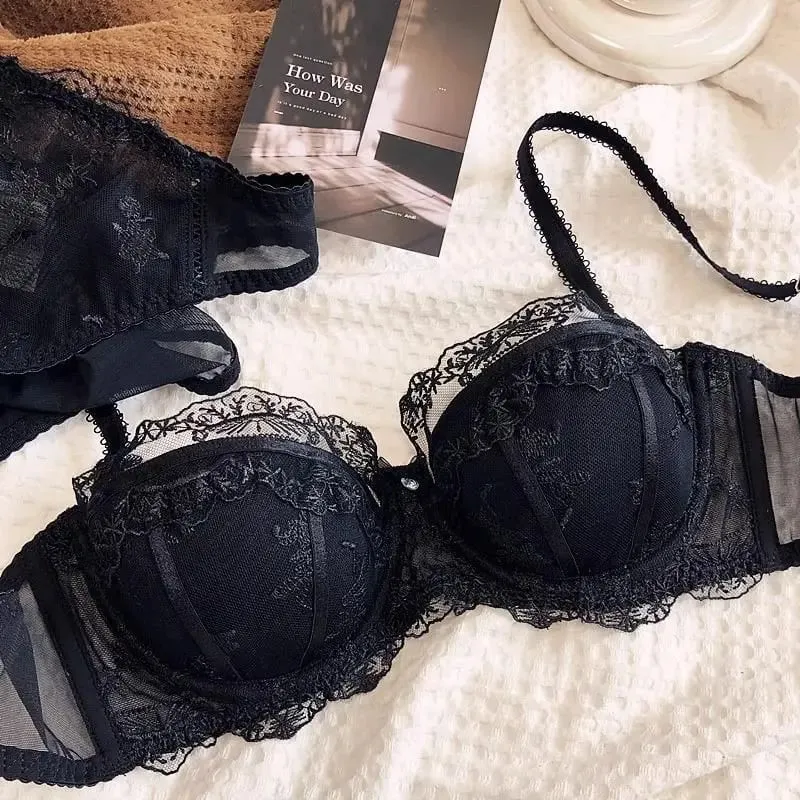 Ensemble deux pièces de lingerie en dentelle brodée française, soutien-gorge à armatures léger, respirant et doux avec soutien léger pour les petites poitrines
