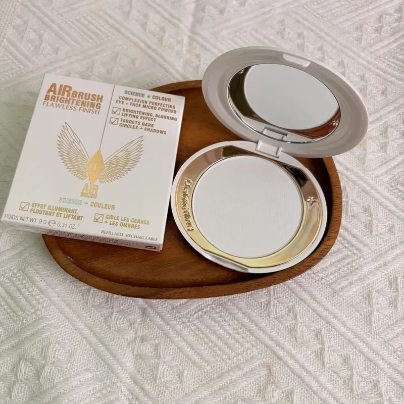 Charlotte Tilbury Starlight Powder Compact And Concealer Medium to Full Coverage Brightening Waterproof Hydrating Dewy Finish
