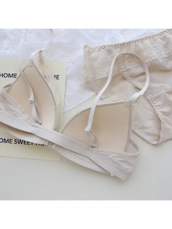 Push Up Bra for Small Breasts - Front Close Lace Bralette Wireless Demi Triangle Cup Sexy Underwear Thin Demi Cup Small Chest