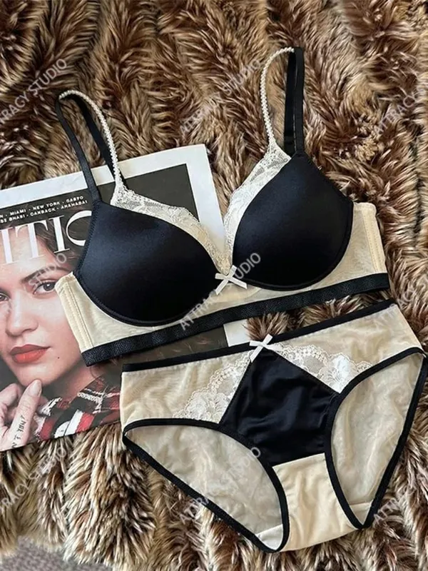 Japanese Dark Lace Deep V Push-Up Bra Breathable Lifting & Enhancing Sexy Mesh Underwire-Free Comfort Hot Sale BANERDANNI S-L