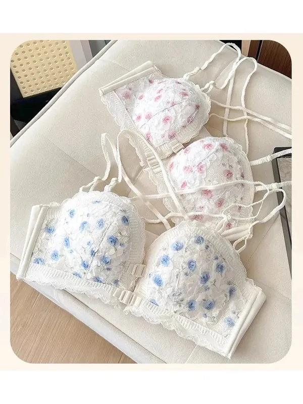 Japanese Small Bust Push-Up Bra Strapless Non-Slip Enhancer Invisible Wrap Bralette 2026 New Design Comfort Lingerie MOYISU