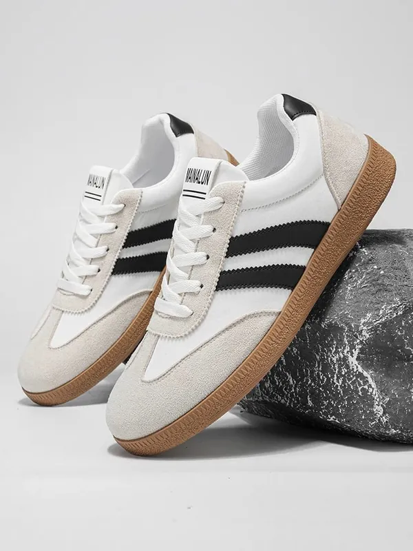 A Pair of Skateboard Shoes Shoes for men German Training Shoes Men's tennis shoes Men'S Fashionable Sports And Leisure Shoes — image 7