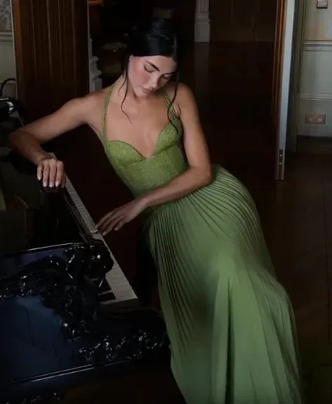 Robe Maxi en arête de poisson verte pour femmes, dos nu, épaules dénudées, plissée, col en cœur, Slim, Robe de fête de noël, nouvelle collection