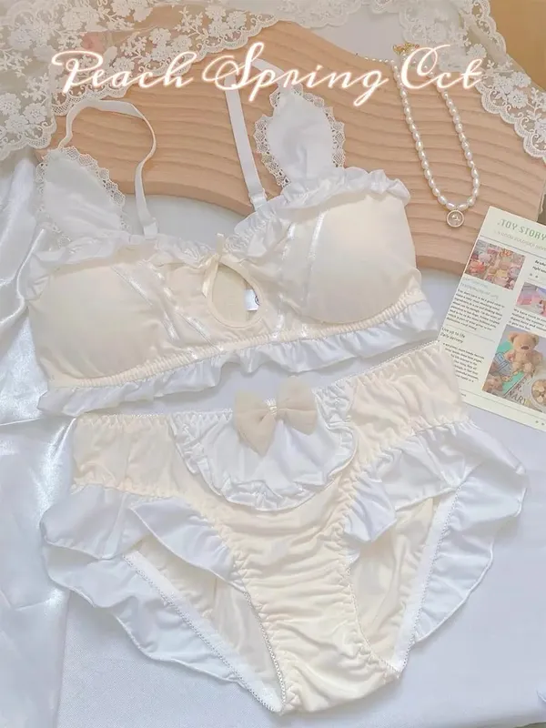 Japanese soft girl cute girl rabbit ears underwear small chest flat chest thin without steel ring triangle cup bra set 32-38AB