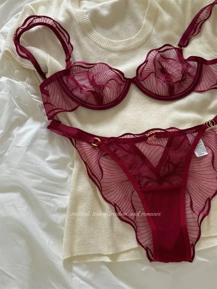 Sexy French Flower Embroidery Lace Bra Set Pure Desire Ultra Thin Push Up Wirefree Comfort Romantic Niche Bralette S-XL​​ MOYISU
