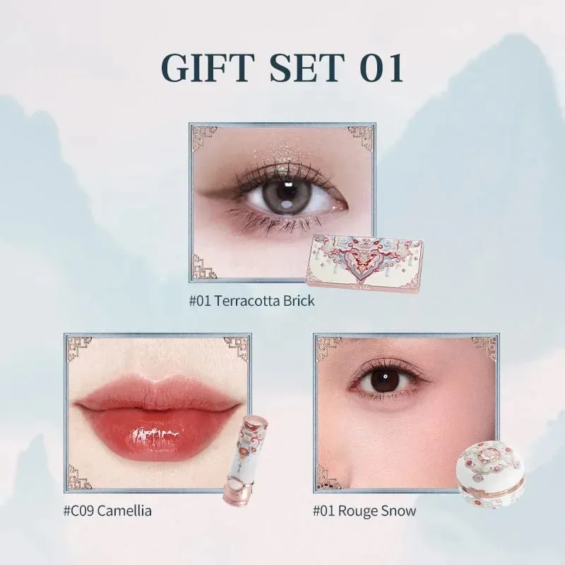 Makeup Set Flower Knows Butterfly Cloud Collar Collection Makeup Dárková sada obsahuje rtěnku s očními stíny Vegan & Cruelty-Free