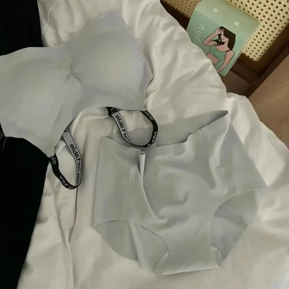 Simple Close-fitting Bras Briefs Set Shockproof Wireless Seamless Underwear Intimates Letter Lingerie Set Women Women