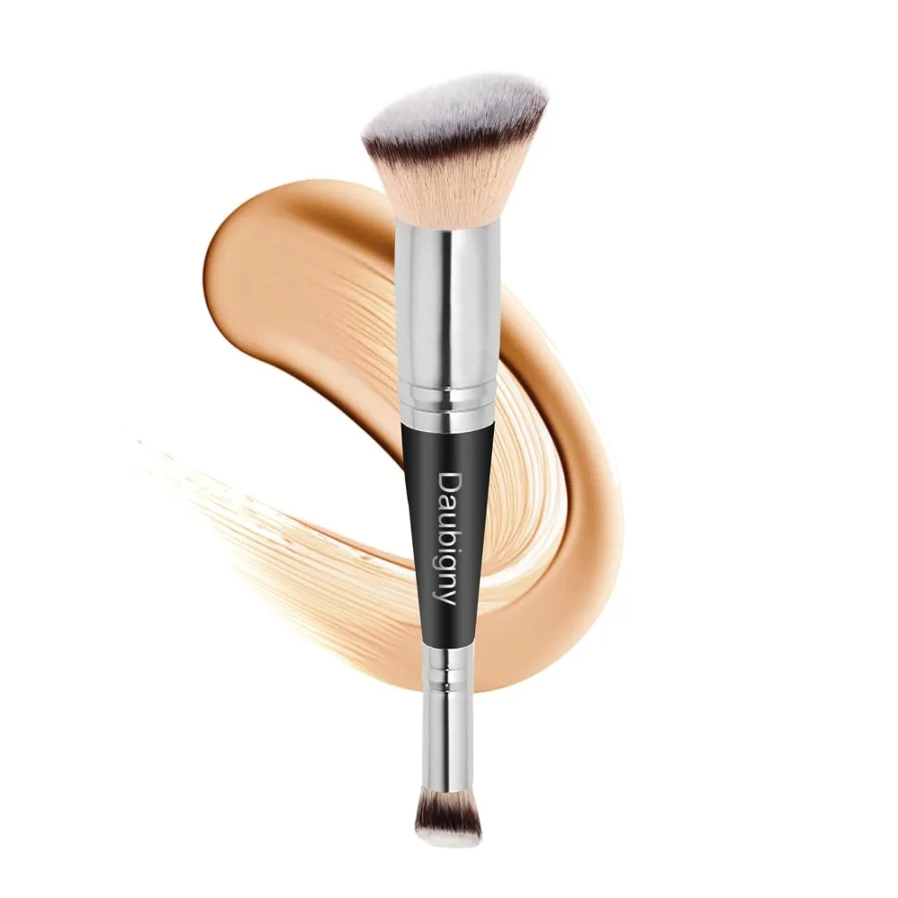 Rounded Taperd Dual-ended Foundation Brush Short Hair Flawless Makeup Brushes Oblique Concealer Brush for Liquid Cream Powder