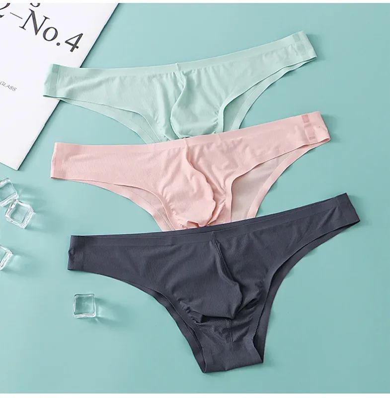 Sous-vêtements pour hommes, demi-hanche, petit Triangle, taille basse, Sexy, jeunes hommes, slip en soie glacée, sans couture, culotte d'été légère et respirante
