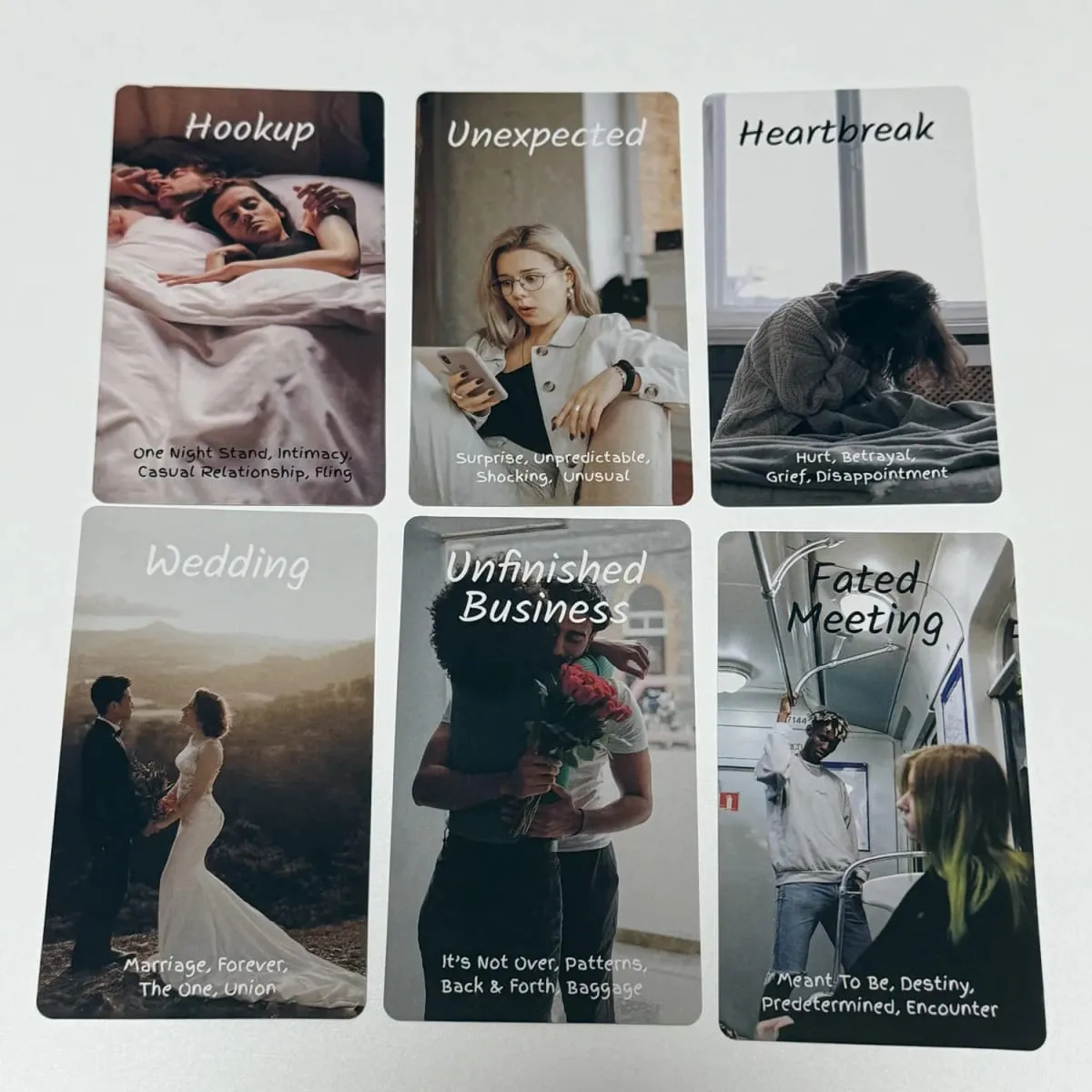 Newest Love oracle deck 54pcs English Twin Flame Messages Cards for Love Readings Soulmate for women girls — image 2
