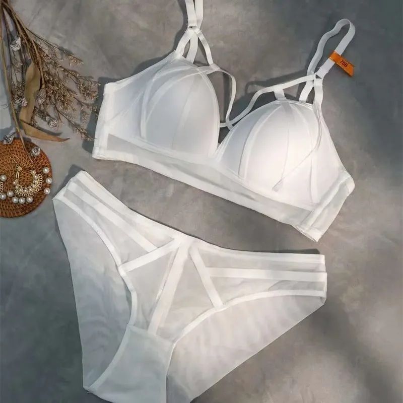 high quality sexy women bras and brief two piece set push up B C D cup striped wire summer lingerie underwear black white red