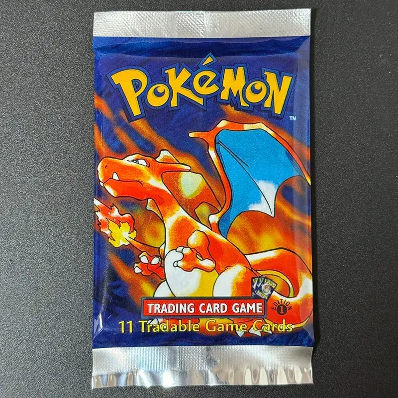 1ST Edition Base Set 1999 Booster Pack TCG Base Set Unlimited Game Cards Pokemon Charizard Blastoise Venusaur PTCG Collectible