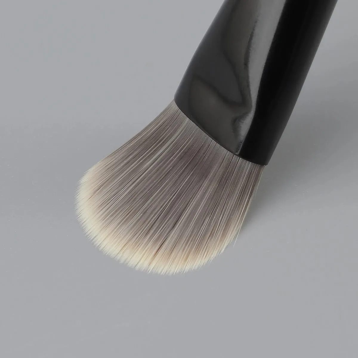 Professional Foundation Brush 47 Broom Head Liquid Foundation Shadow Concealer Brushes Women Face Base Makeup Beauty Tools