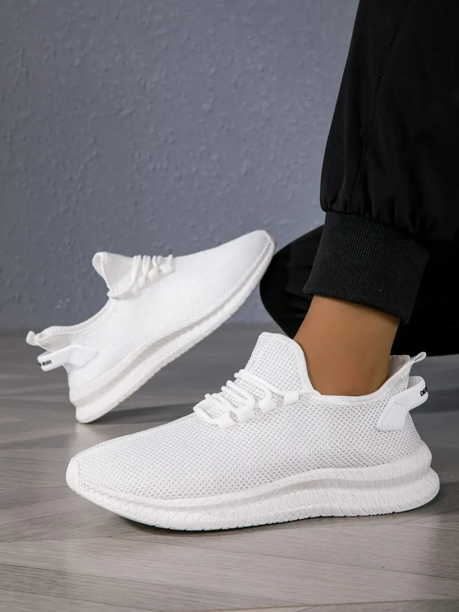 Men's Lightweight Breathable Running Shoes with Lace-Up Design Comfortable All-Day Versatile Fashionable Mesh Upper — image 4