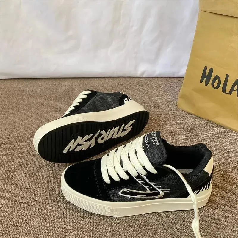 Design Sensation Men's Black White Board Shoes Spring 2026 New Style Couple Match Sport Low Top Casual Sneakers Breathable