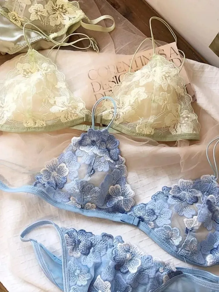 ภาษาฝรั่งเศสคำ Niche ชุดชั้นในชุดปักตาข่ายสามเหลี่ยมถ้วยไร้สาย Bralette Retro ลูกไม้บางเซ็กซี่สบาย Bra USA Tushy MOYISU