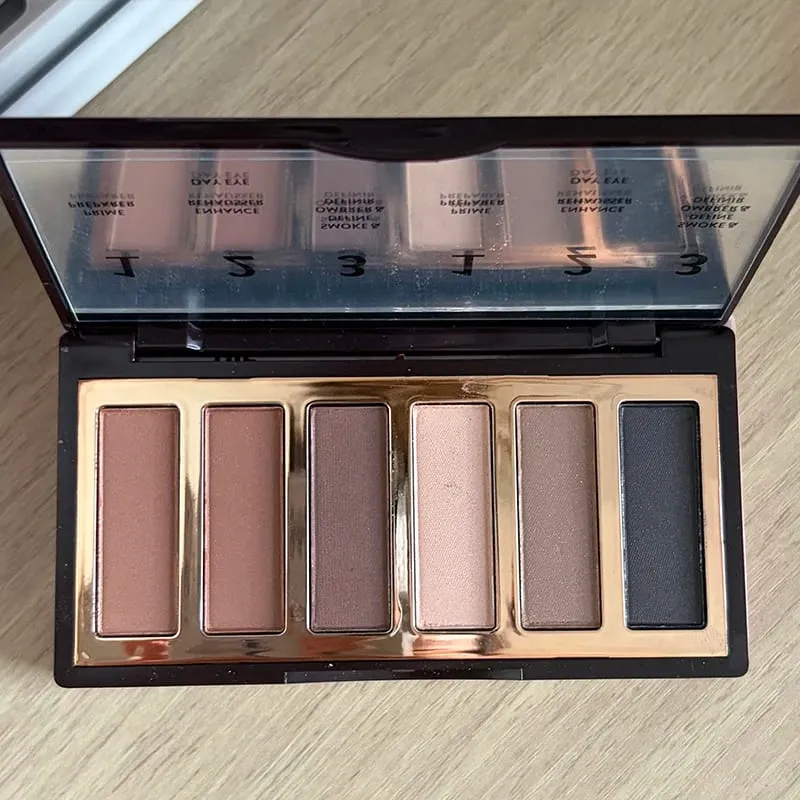 Značka Charlotte Nejnovější styl 9 barev Paleta očních stínů a Highgloss Repair Gemstone Disc Nature Easy to Color Kosmetika Tilbury — image 10