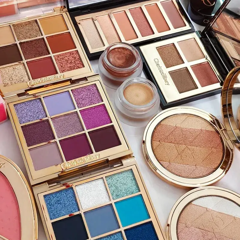 Značka Charlotte Nejnovější styl 9 barev Paleta očních stínů a Highgloss Repair Gemstone Disc Nature Easy to Color Kosmetika Tilbury — image 1