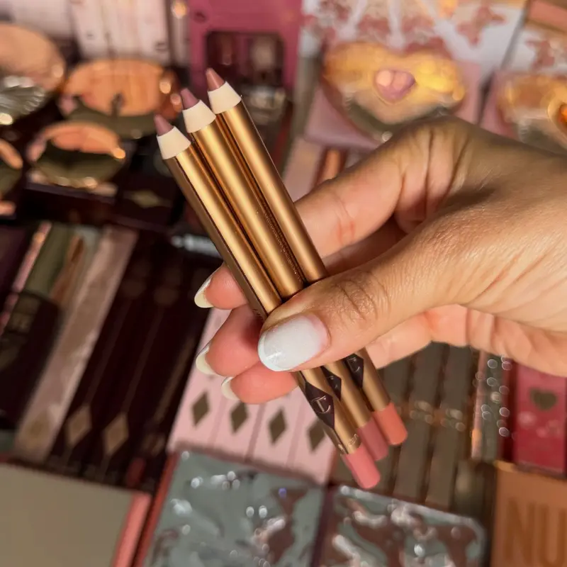 Charlotte Tilbury New Pillow Talk Big Lip Plumpgasm Lip Cheat Collagen Lip Bath CT Lipliner Makeup Lipstick Lipstick Moisturize Lip Gloss