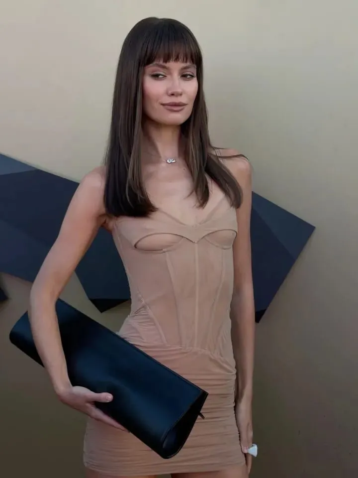 เซ็กซี่Slim Fishbone Vคอชุดผู้หญิงElegantแขนกุดจีบเอวCinchingมินิเดรส 2026 ฤดูร้อนLady Party Gowns