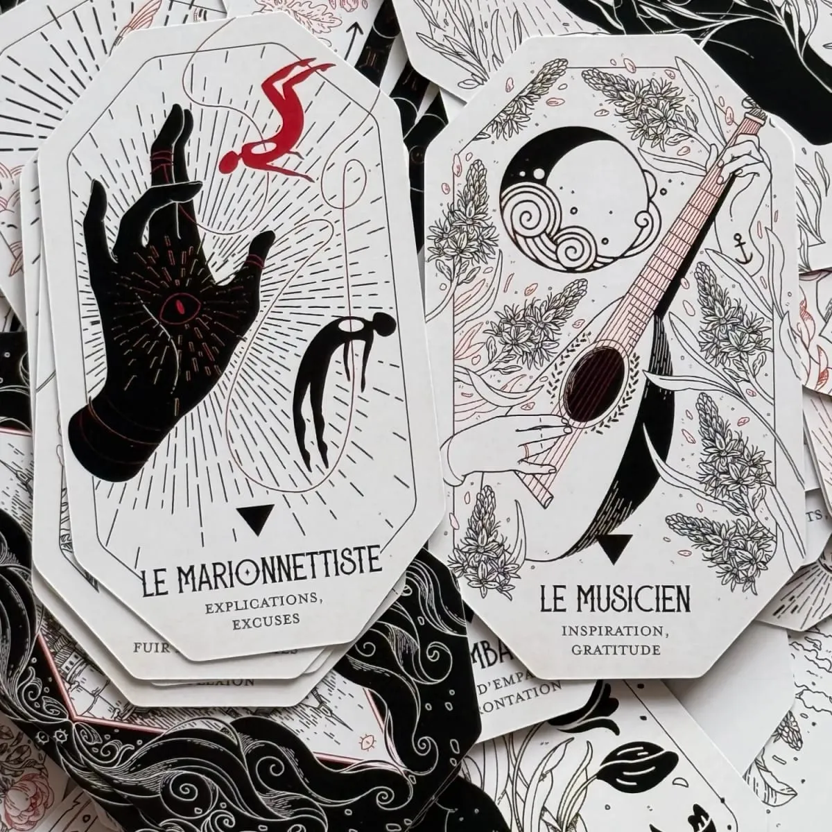 The Citadel A Fantasy Oracle Cards French Version A 60 Deck Board Game Perfect For Spiritual Guidance & Collectors