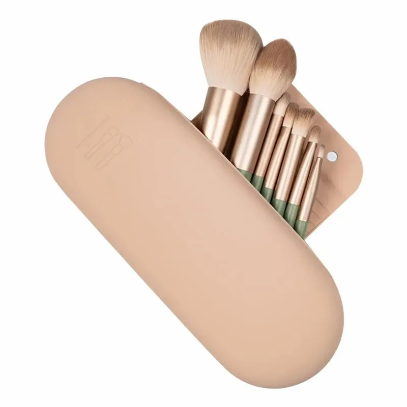 Silicone Makeup Brush Holder Travel Cosmetic Bag Case Soft Portable Cosmetic Face Brushes Holder with Magnetic Closure — image 1
