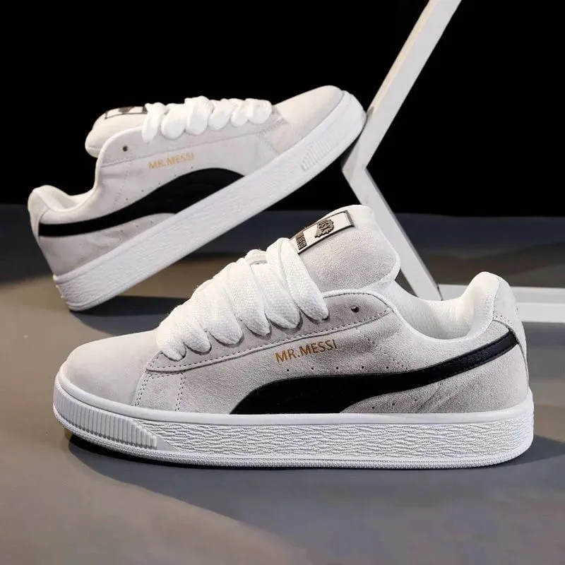 2026 New Men's Shoes Fashion Versatile Breathable Casual Shoes Anti Slip Thick Soled Board Shoes