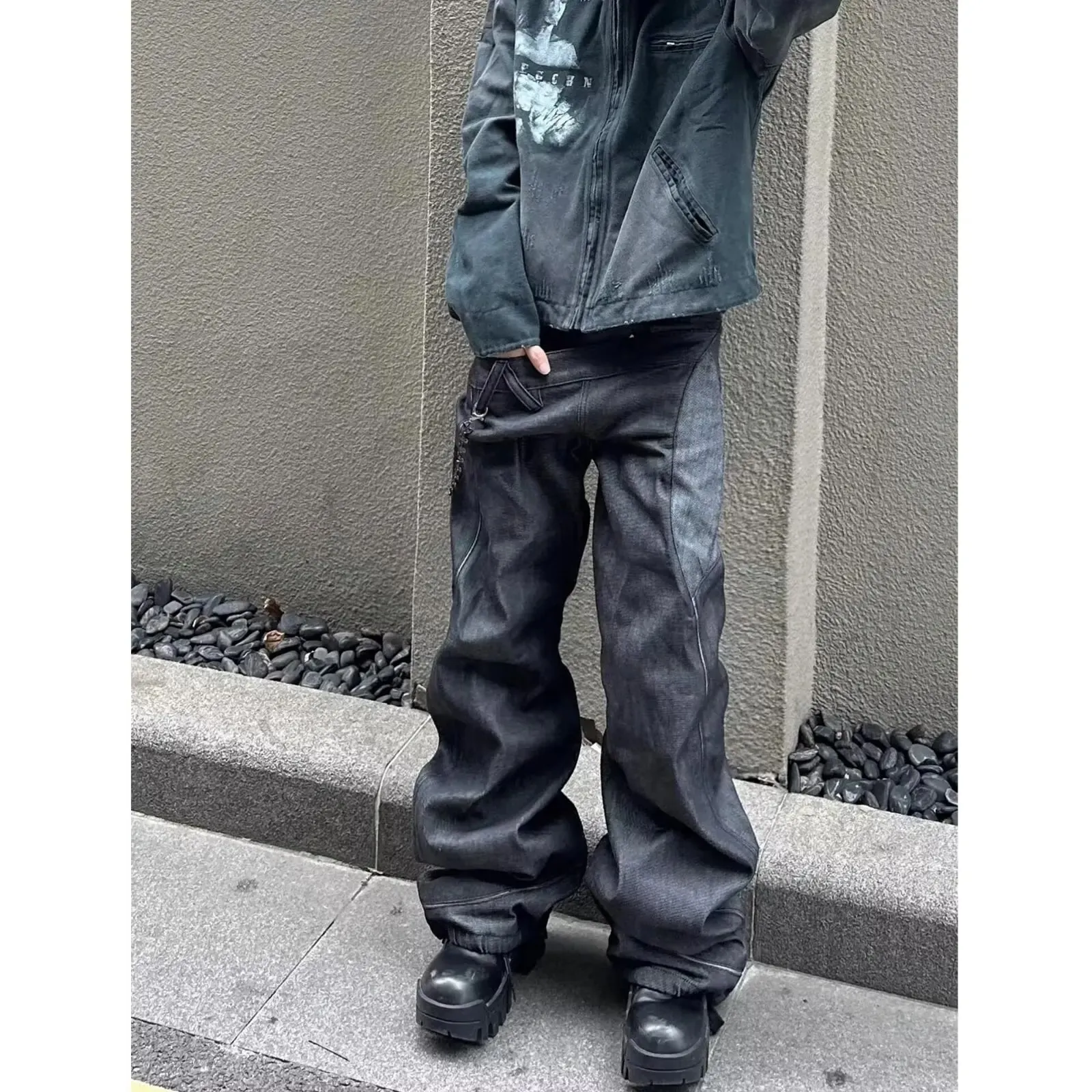 Men's 2025 Fall Trendy Streetwear Black Gray Straight Leg Denim Jeans American Vintage Flared Zippered Floor-Length Pants — image 1