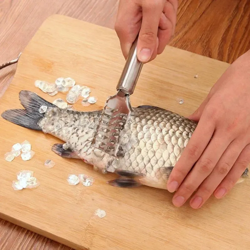 Fish Scale Removal Essential! Stainless Steel Round Tube Fish Scraper Fast No Splatter Effortless Kitchen Fish Tool — image 7