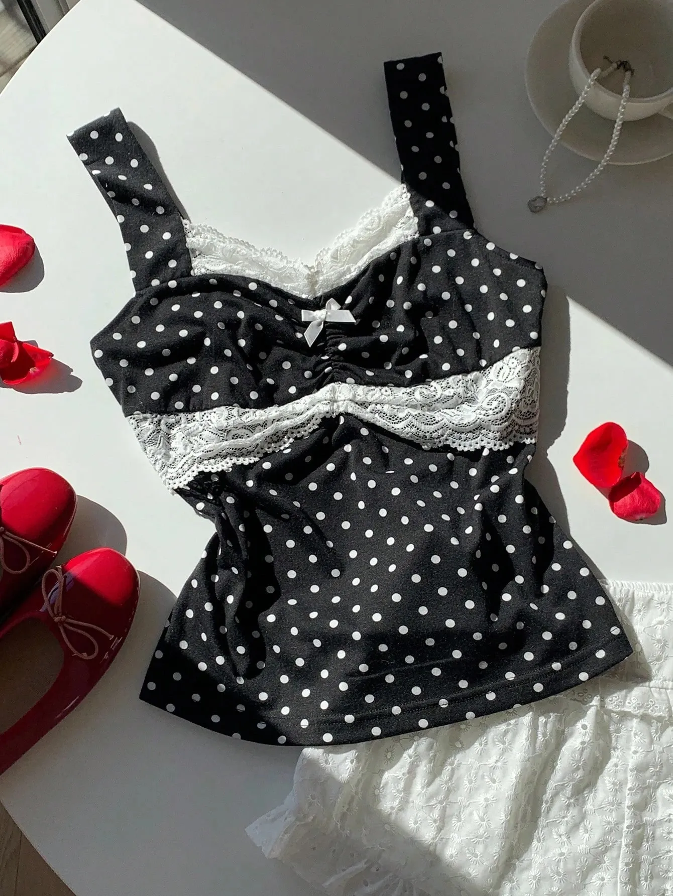 Women's Sexy Lace Trim Pleating Chest Bow Decor Slim Fit Tank Top Casual Backless Polka Dots V-Neck Top Summer 2026