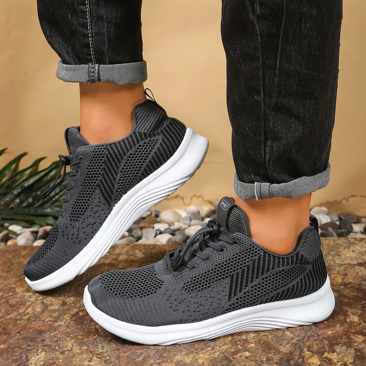 Men's Sports Rubber-Soled Sneakers Solid Color Casual and Fashionable for Daily Commuting Outfits