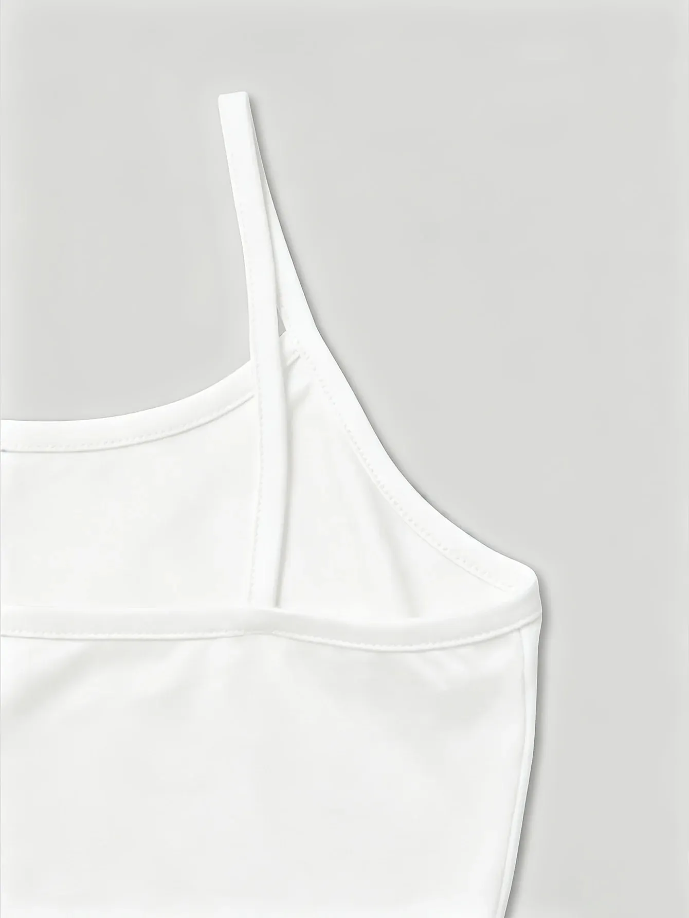 Women Romantic Aesthetic Graphic Cami Top Leopard Love Lip Sleeveless White Spaghetti Strap Crop Tank Vest