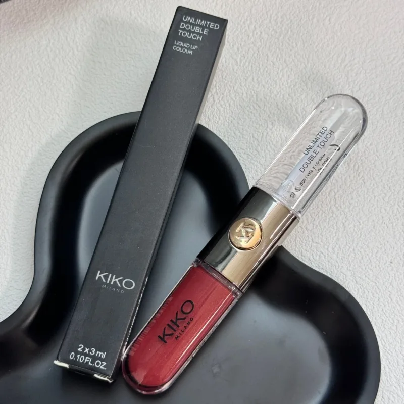 Milano Obegränsad Double Touch Liquid Lipstick Lättvikt högpigment, ej klibbig krämig konsistens Långt slitage, komfortsmink