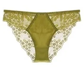 Sexy French Lace Gathered Cup Bra Set Semi Cup Design For Petite Women Lightweight Breathable Comfort Lingerie Set Sizes 32-38