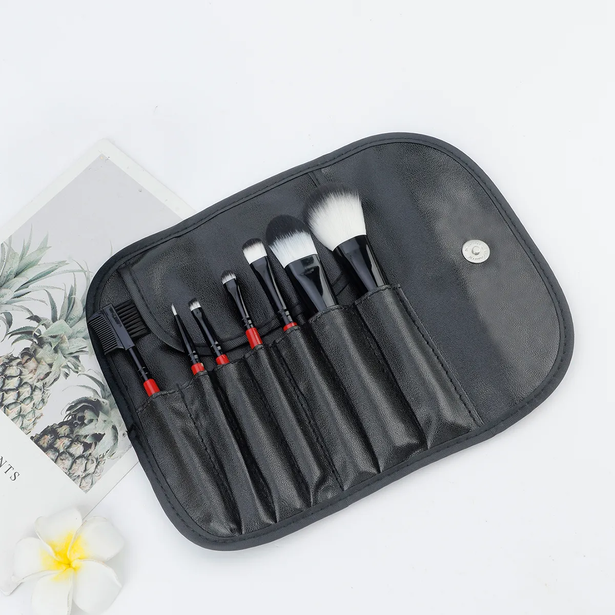 7 Pcs Wine‑red Handle Makeup Brush Set With PU Leather Storage Bag Soft Bristle Powder Blush Eyeshadow Cosmetic Brushes Kit
